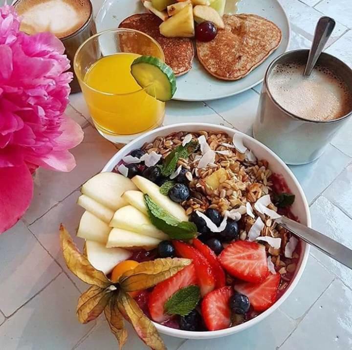 Ijen Mansjestic B&B Tamansuruh Екстериор снимка